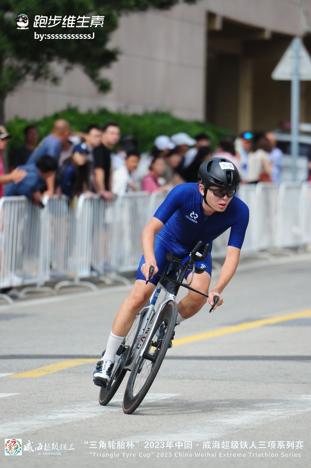 When I compete in a triathlon, I become a billboard for #decred